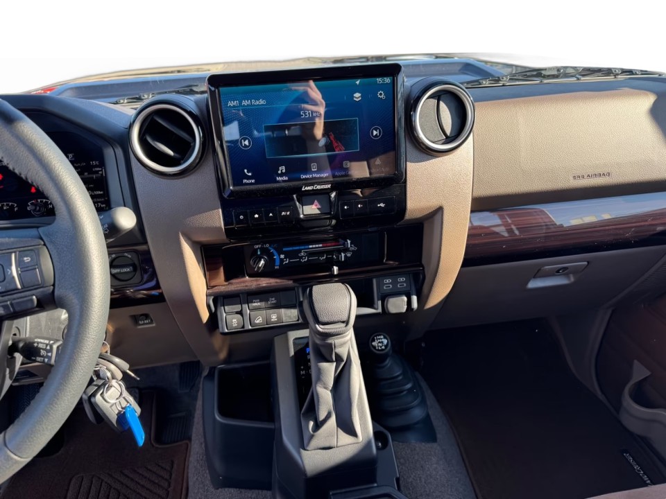 Toyota Land Cruiser GDJ 76 LX+ - foto 9