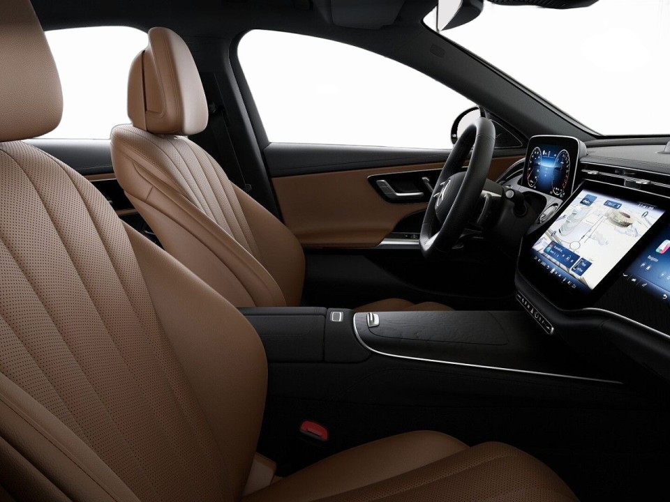 Mercedes-Benz E 400e 4MATIC - foto 15