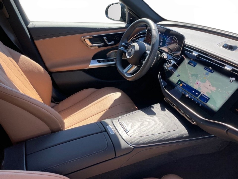 Mercedes-Benz E 400e 4MATIC - foto 13