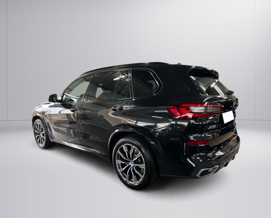 BMW X5 xDrive45e M-Sport (5)