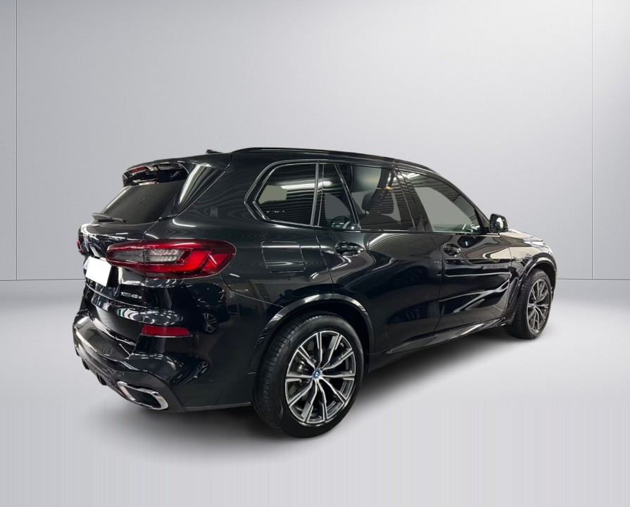 BMW X5 xDrive45e M-Sport (3)
