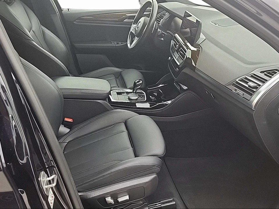 BMW X4 xDrive20i M-Sport - foto 11