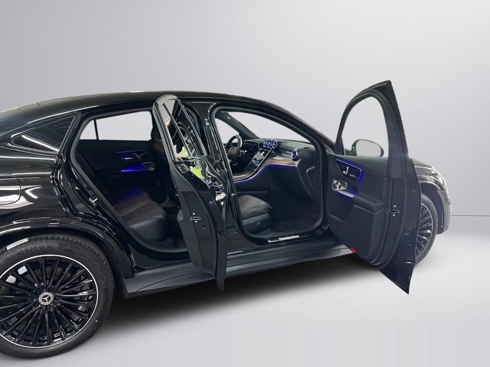 Mercedes-Benz GLC Coupé 300d 4MATIC AMG Line - foto 11