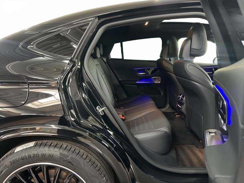 Mercedes-Benz GLC Coupé 300d 4MATIC AMG Line - foto 17