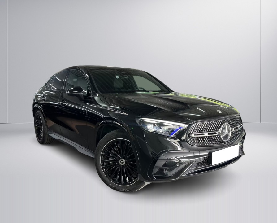 Mercedes-Benz GLC Coupé 300d 4MATIC AMG Line (2)