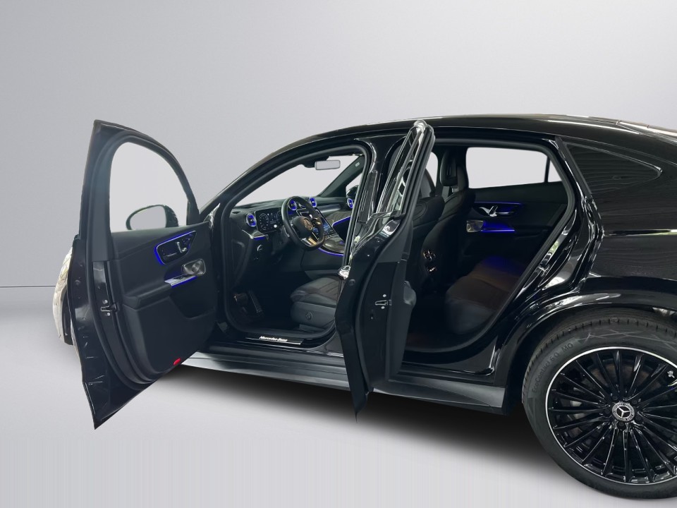 Mercedes-Benz GLC Coupé 300d 4MATIC AMG Line - foto 10