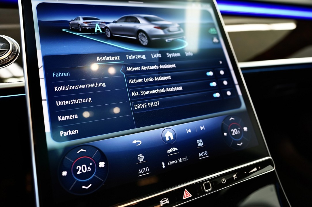Mercedes-Benz S 450 4MATIC AMG Line - foto 37