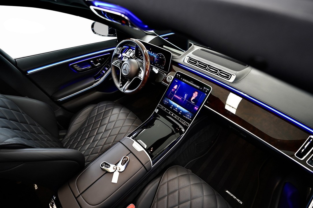 Mercedes-Benz S 450 4MATIC AMG Line - foto 20
