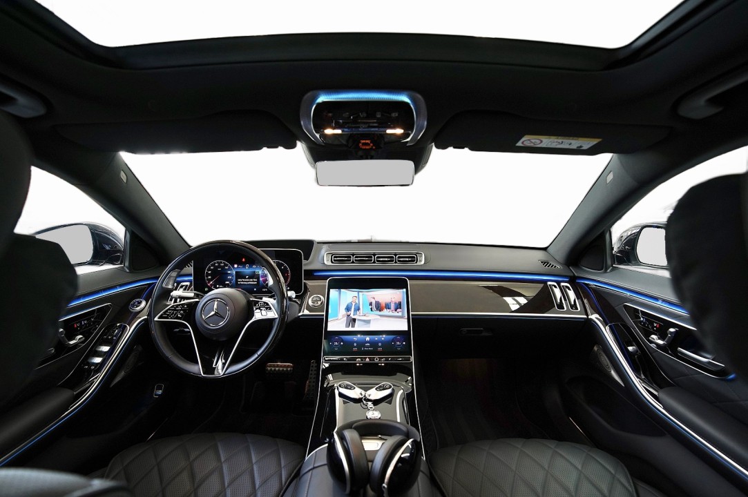 Mercedes-Benz S 450 4MATIC AMG Line - foto 22
