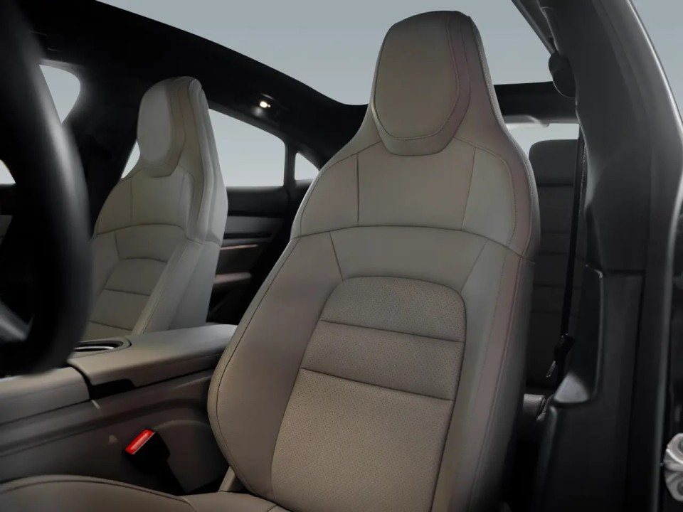 Porsche Taycan - foto 7