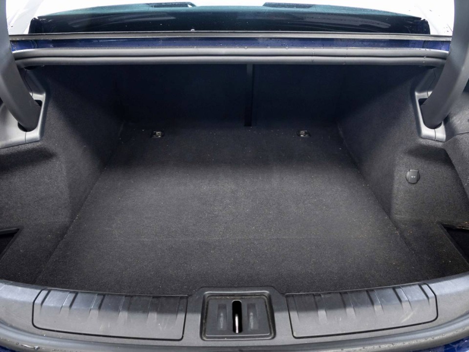 Porsche Taycan - foto 29
