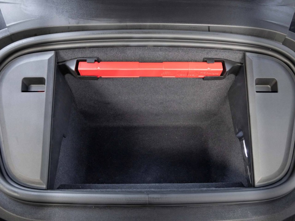 Porsche Taycan - foto 28
