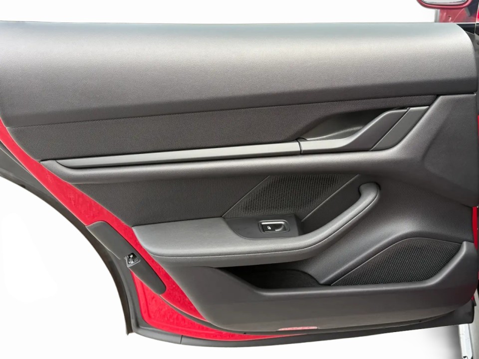 Porsche Taycan 4 Cross Turismo - foto 31