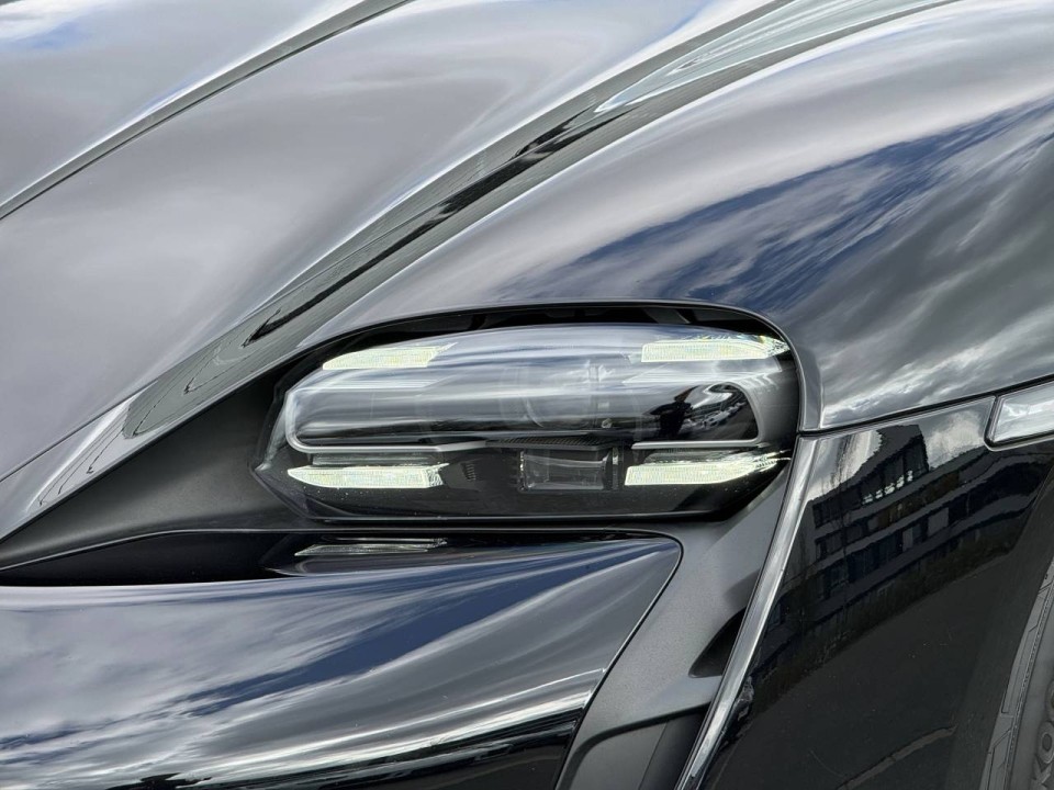 Porsche Taycan Sport Turismo - foto 20