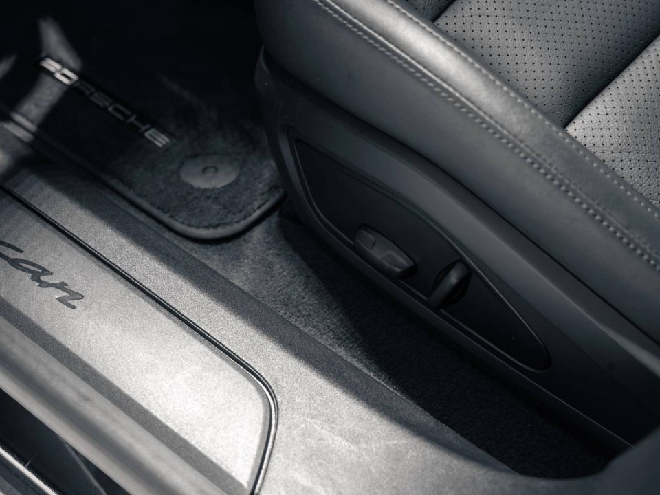 Porsche Taycan Sport Turismo - foto 20