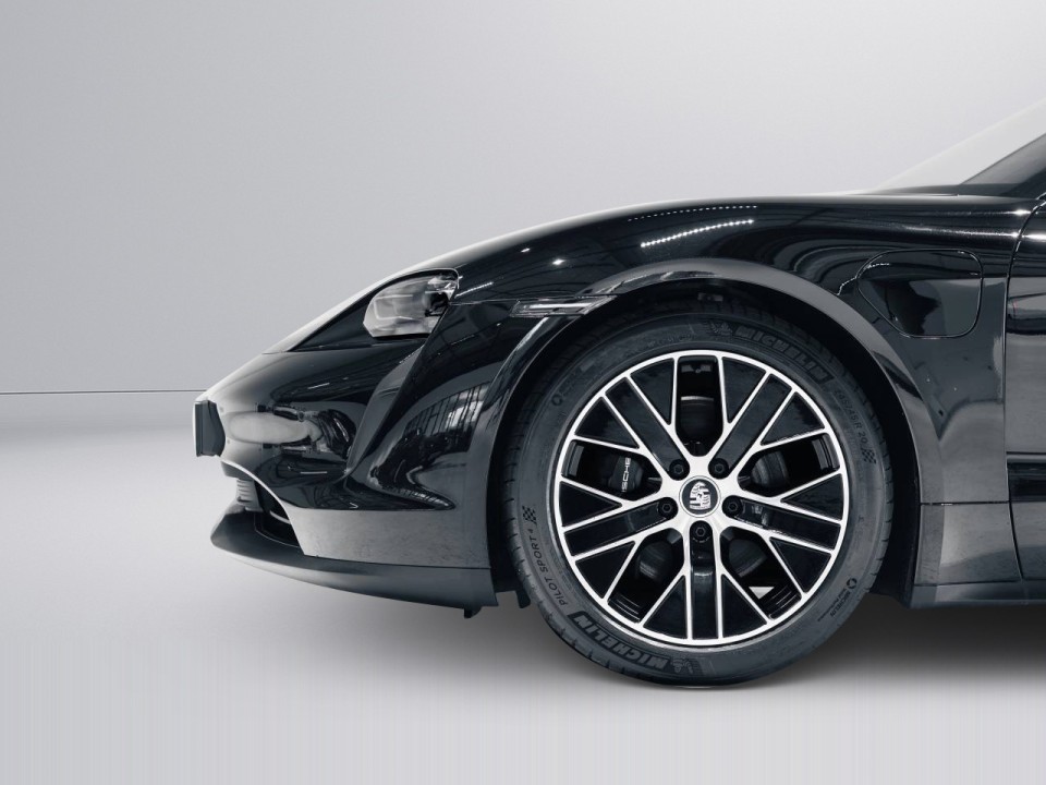 Porsche Taycan Sport Turismo - foto 25