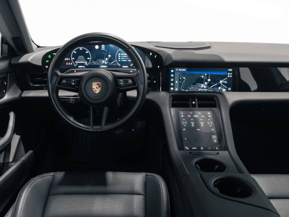 Porsche Taycan Sport Turismo - foto 11