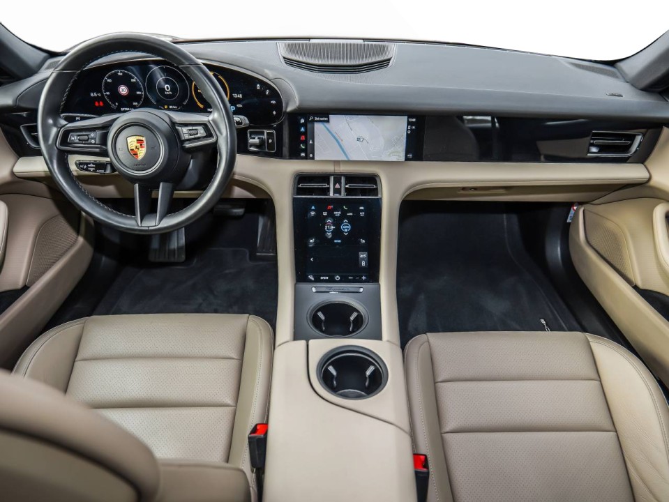 Porsche Taycan 4 Cross Turismo - foto 12
