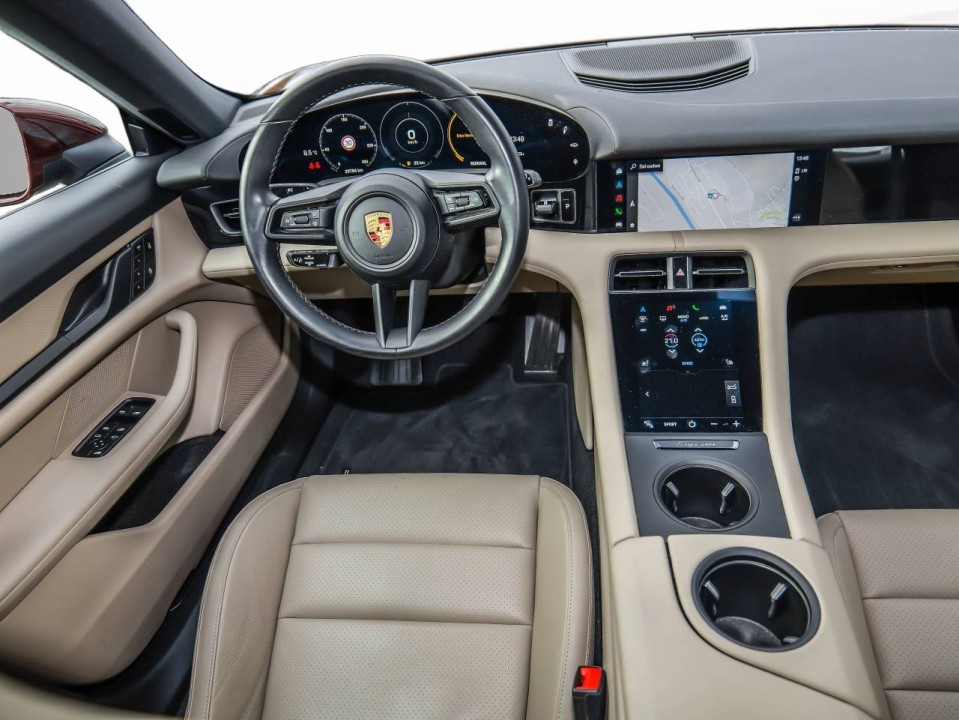 Porsche Taycan 4 Cross Turismo - foto 13