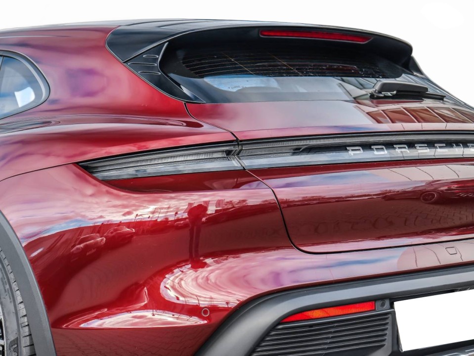 Porsche Taycan 4 Cross Turismo - foto 23