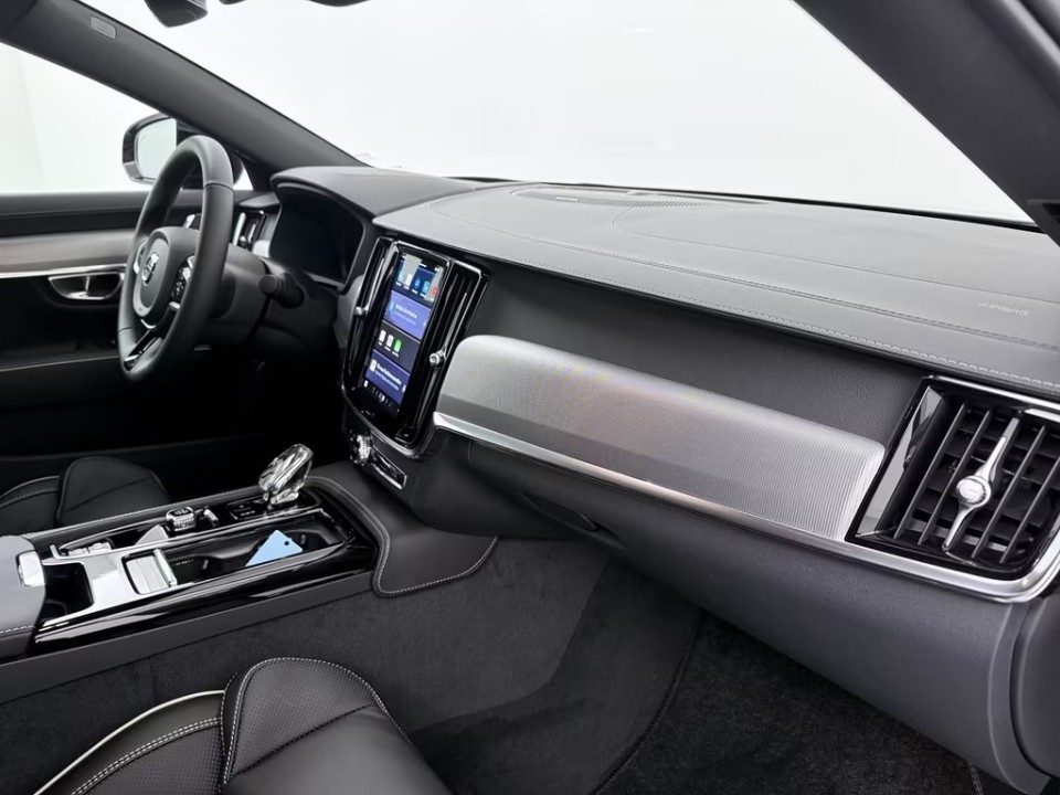 Volvo S90 T8 Ultimate Dark Recharge - foto 14