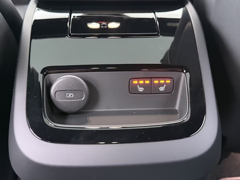 Volvo S90 T8 Ultimate Dark Recharge - foto 26