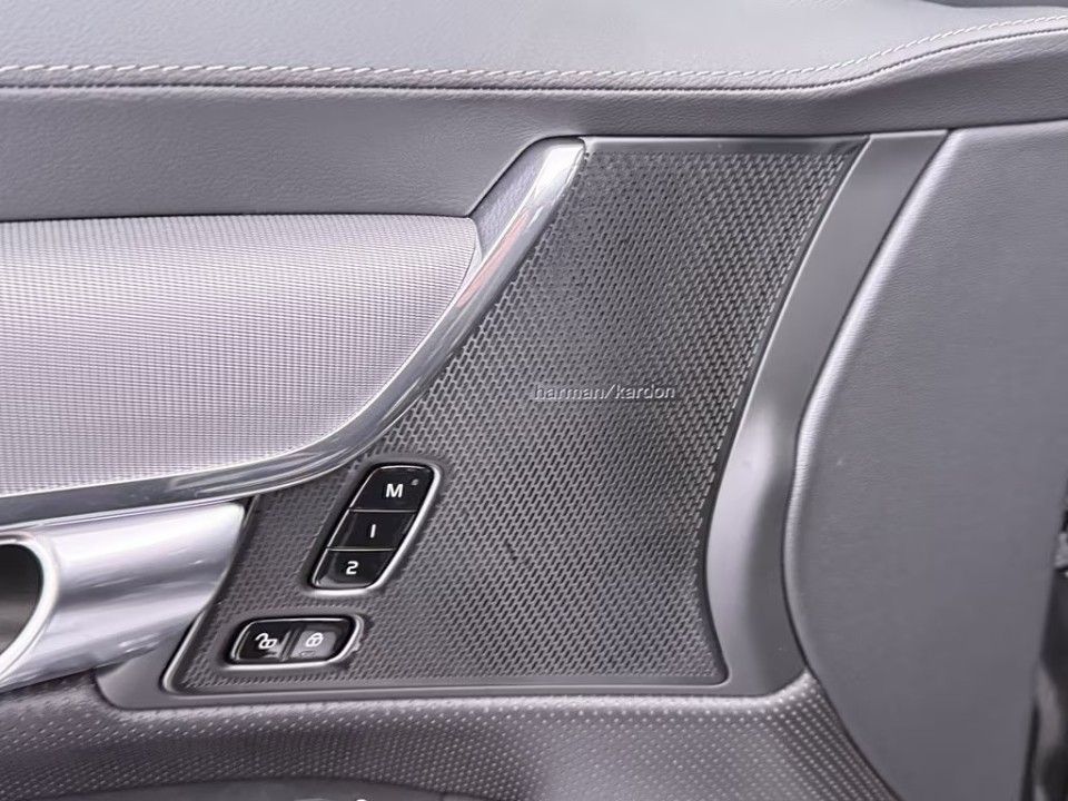 Volvo S90 T8 Ultimate Dark Recharge - foto 34
