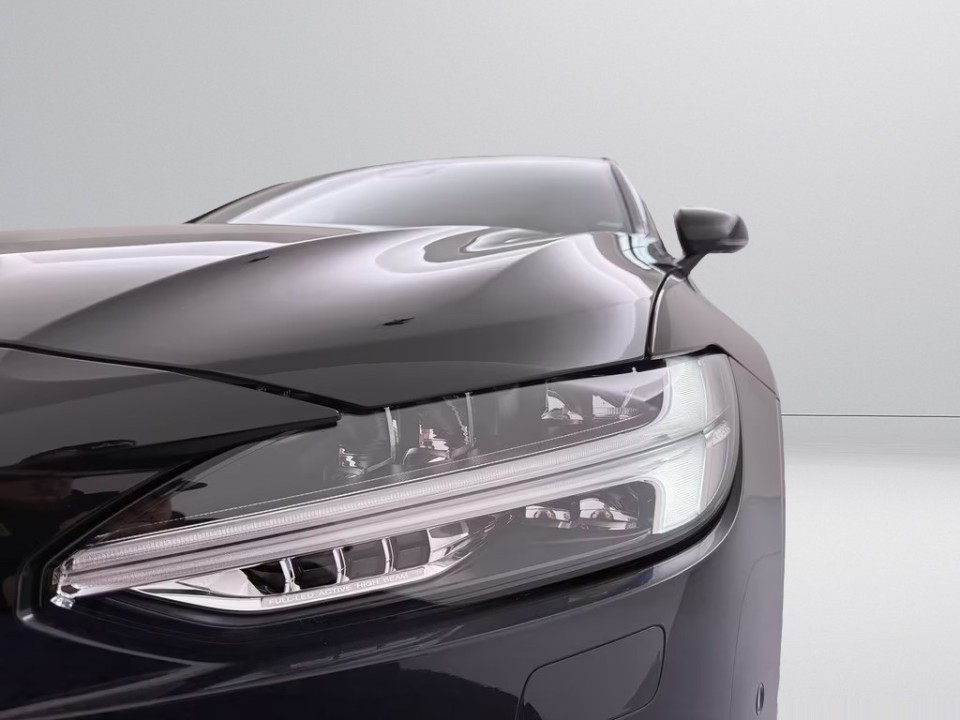 Volvo S90 T8 Ultimate Dark Recharge - foto 40