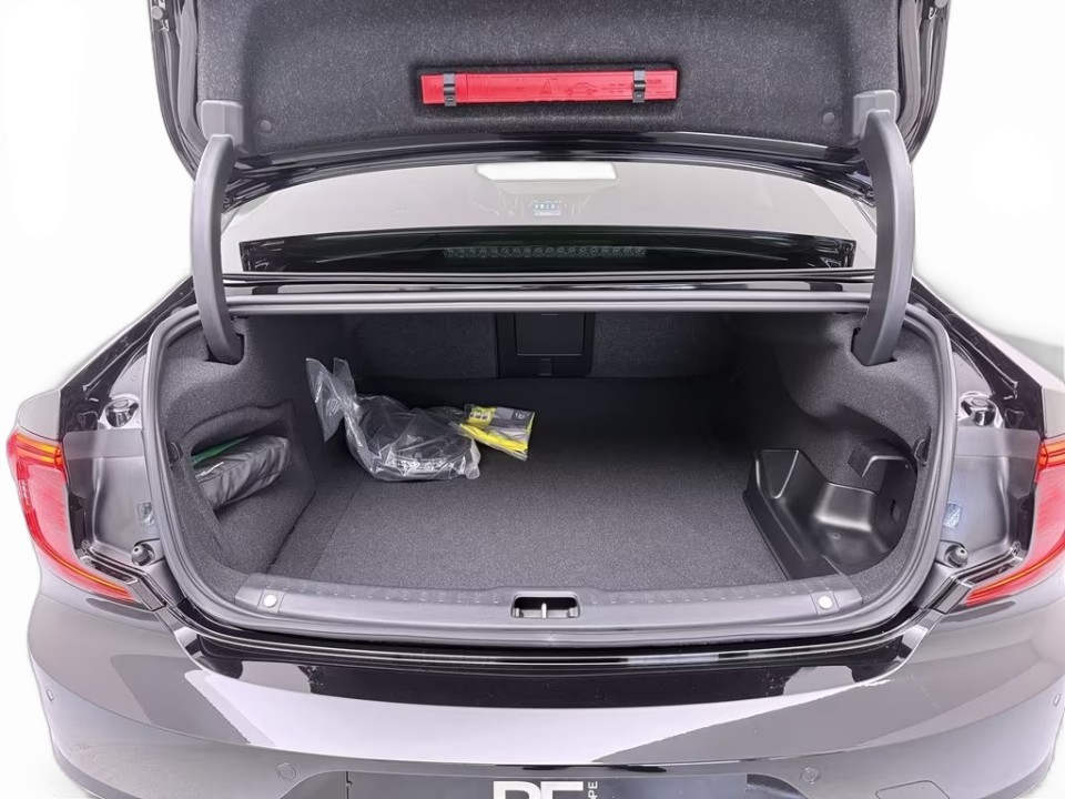 Volvo S90 T8 Ultimate Dark Recharge - foto 39