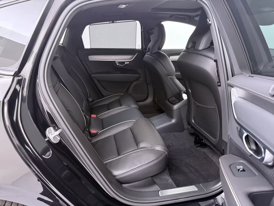 Volvo S90 T8 Ultimate Dark Recharge - foto 28