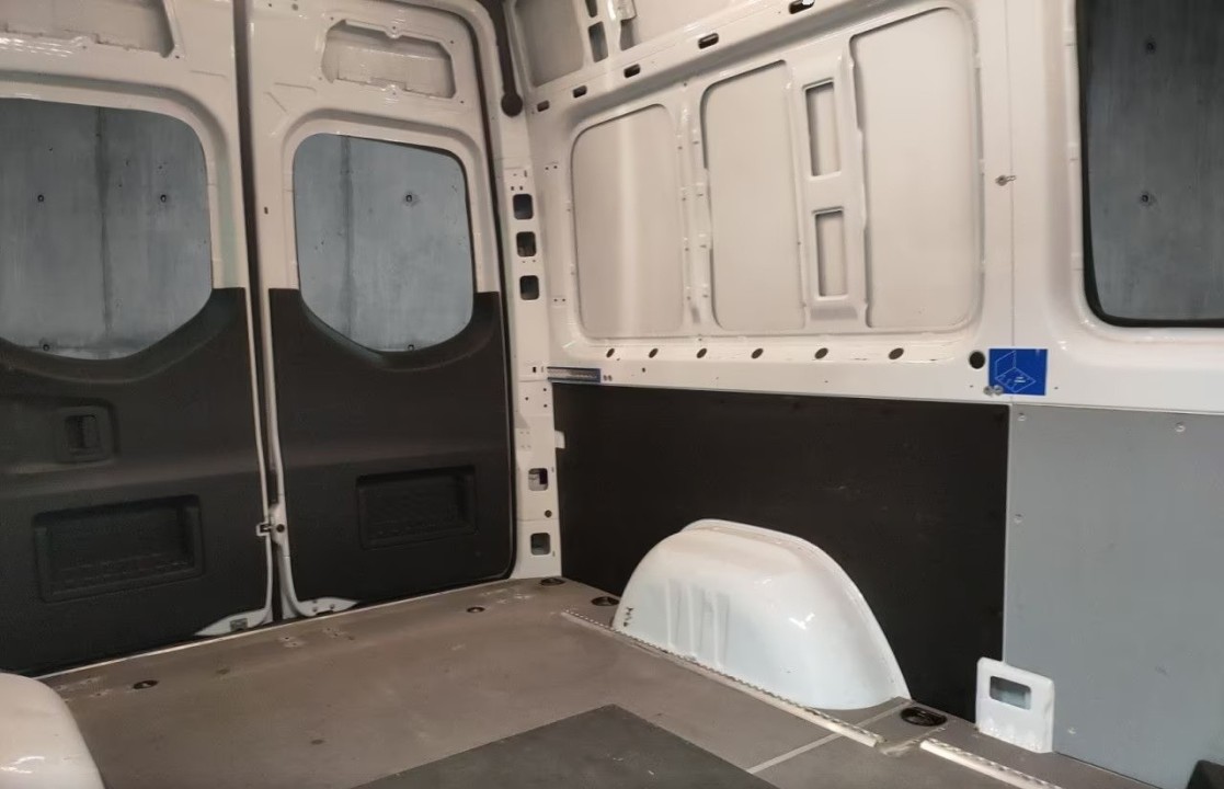 Mercedes-Benz Sprinter 317 CDI - foto 12