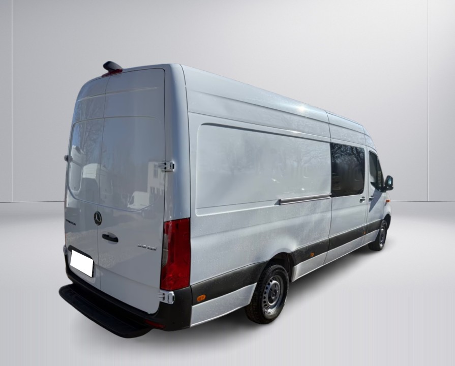 Mercedes-Benz Sprinter (2)
