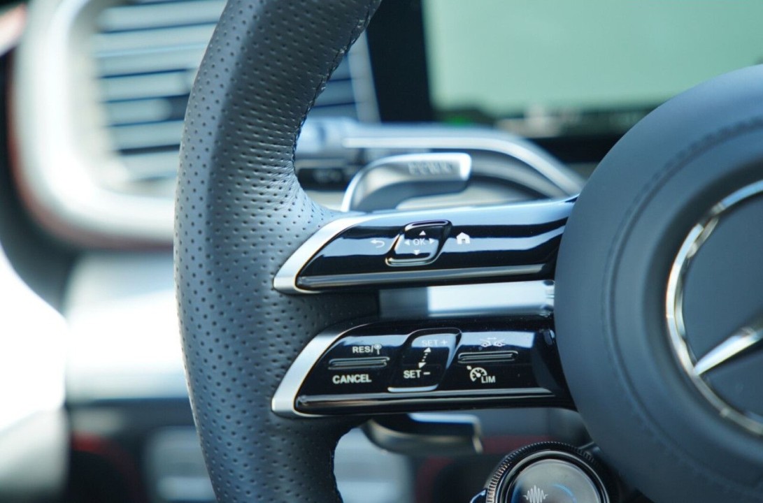 Mercedes-Benz GLE AMG 53 4MATIC+ - foto 16