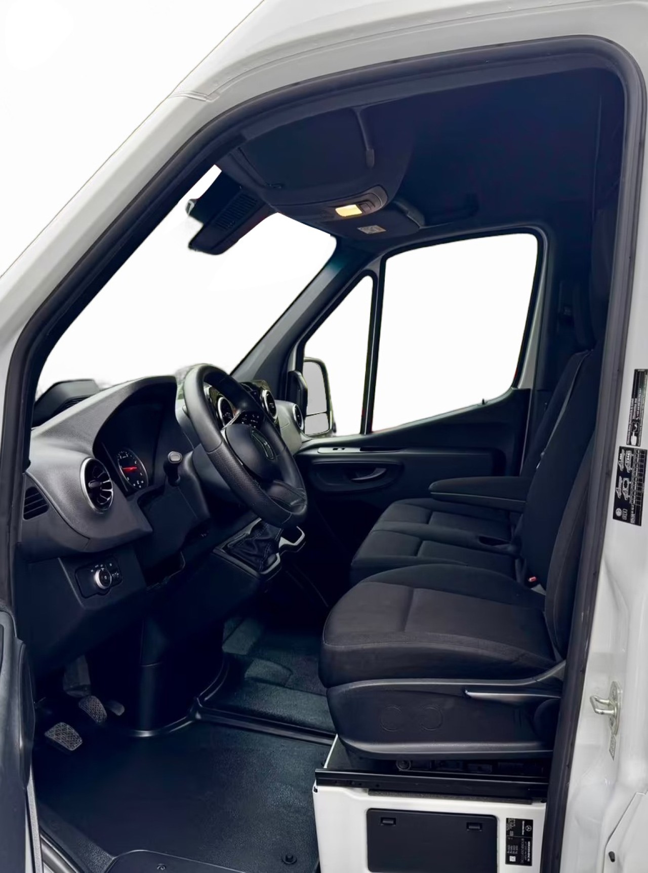 Mercedes-Benz Sprinter - foto 9