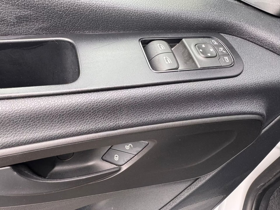 Mercedes-Benz Sprinter - foto 15