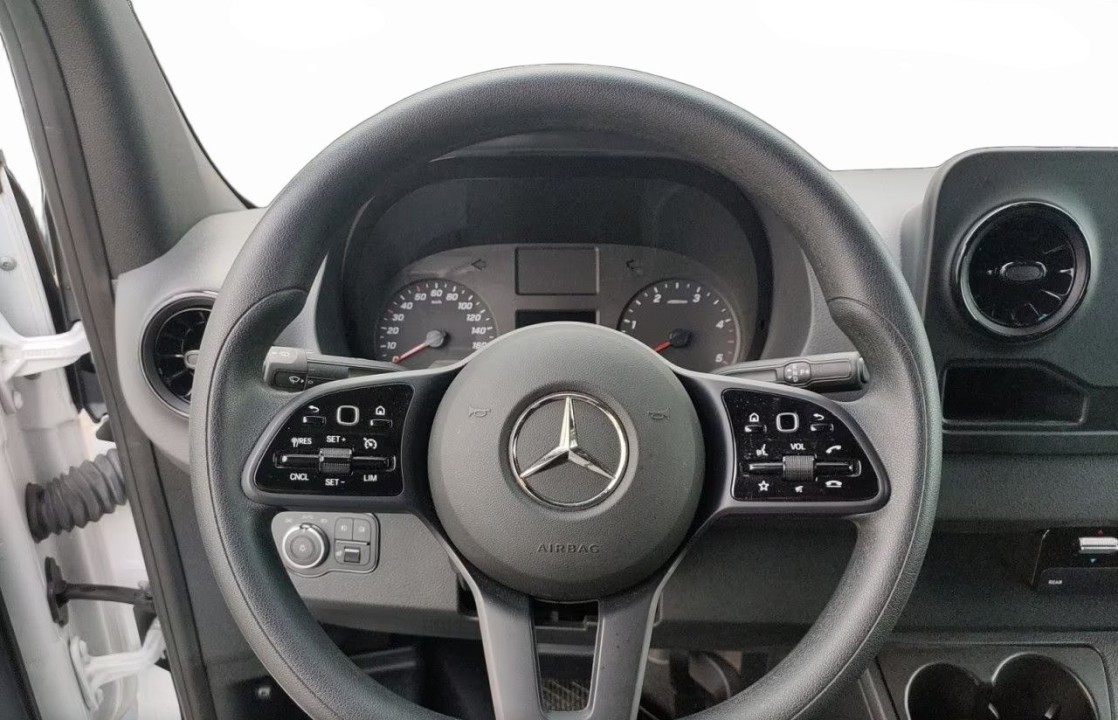 Mercedes-Benz Sprinter - foto 9