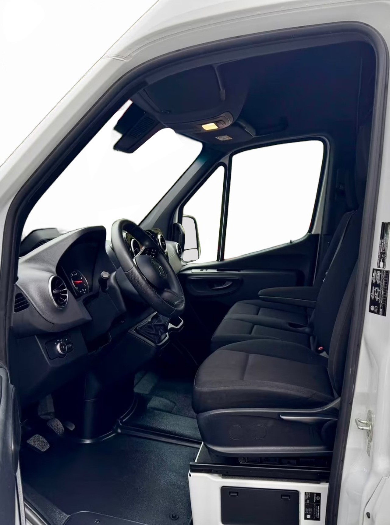 Mercedes-Benz Sprinter - foto 9