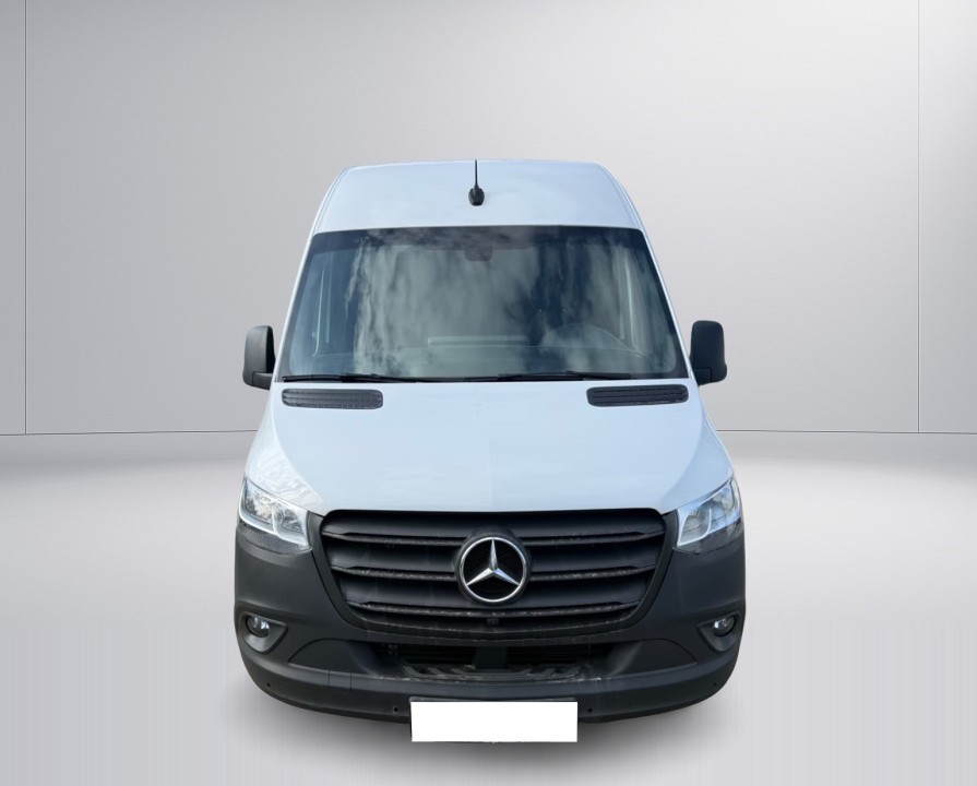 Mercedes-Benz Sprinter (5)