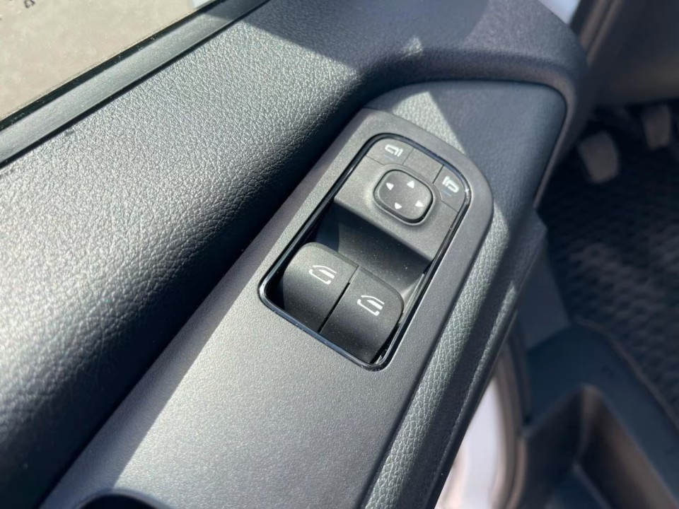 Mercedes-Benz Sprinter - foto 12