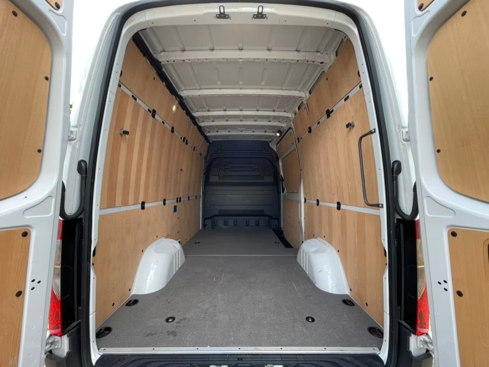 Mercedes-Benz Sprinter - foto 17