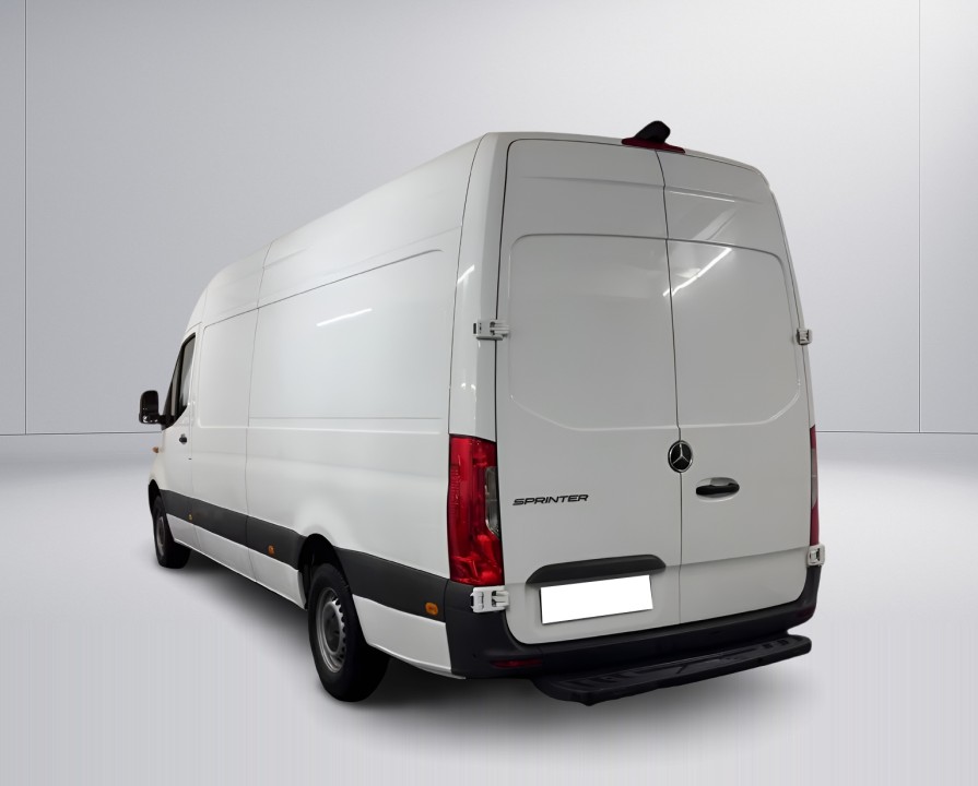 Mercedes-Benz Sprinter (5)
