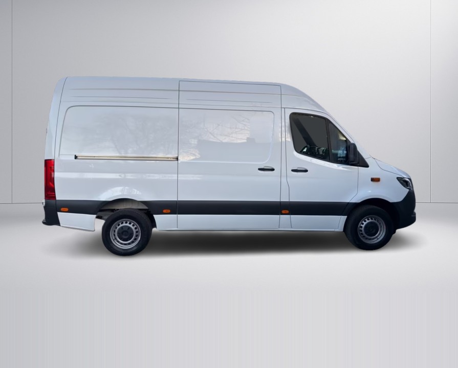 Mercedes-Benz Sprinter 317 CDI (2)