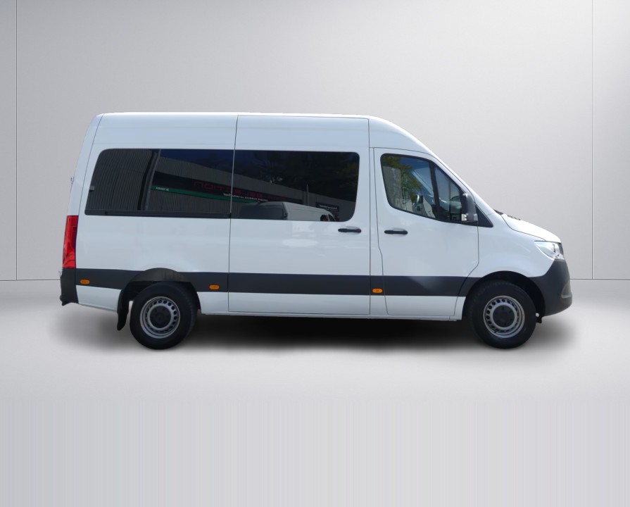 Mercedes-Benz Sprinter (2)