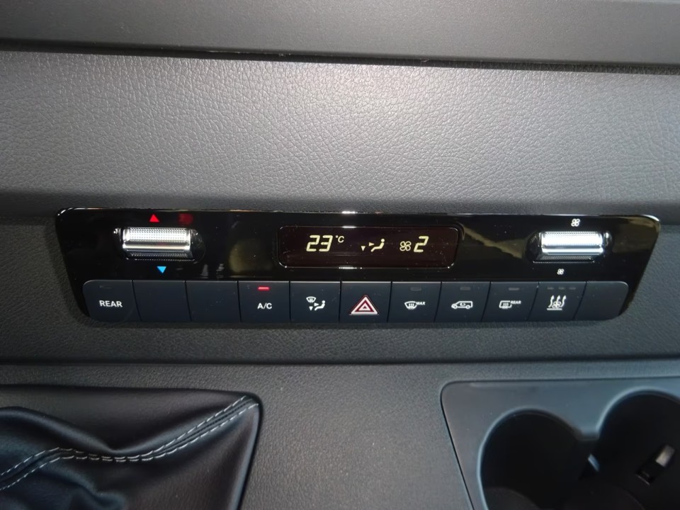 Mercedes-Benz Sprinter - foto 13