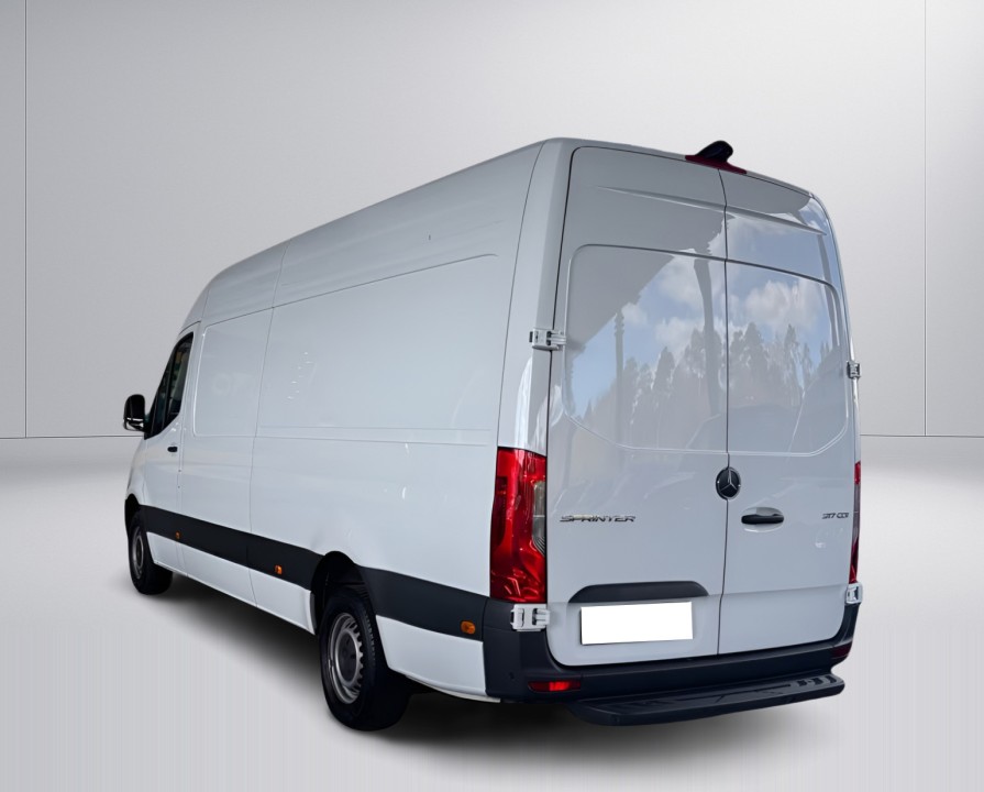 Mercedes-Benz Sprinter (5)