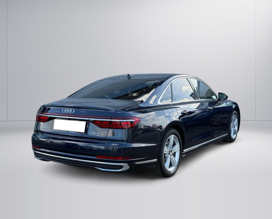 Audi A8 55TFSI quattro tiptronic (4)