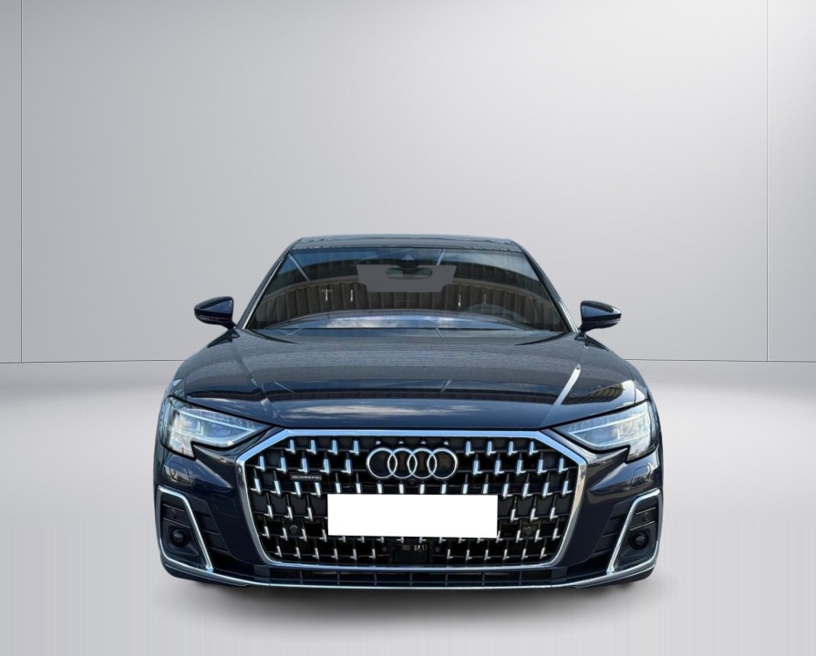 Audi A8 55TFSI quattro tiptronic (2)