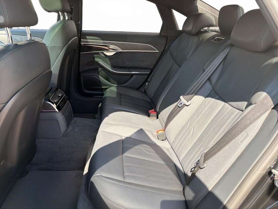 Audi A8 55TFSI quattro tiptronic - foto 9
