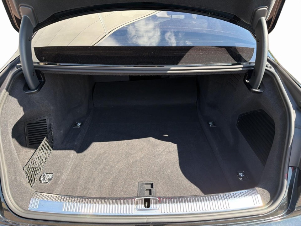Audi A8 55TFSI quattro tiptronic - foto 14
