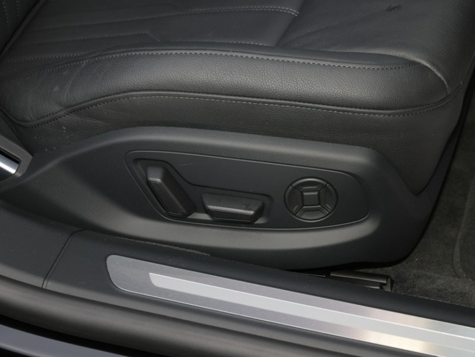 Audi A8 50TDI quattro tiptronic - foto 12